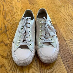 Dusty pink converse all stars